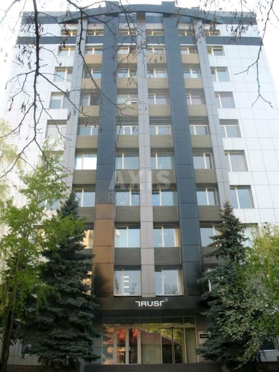 Офіс вул. Струтинського Сергія 8, 104м260319