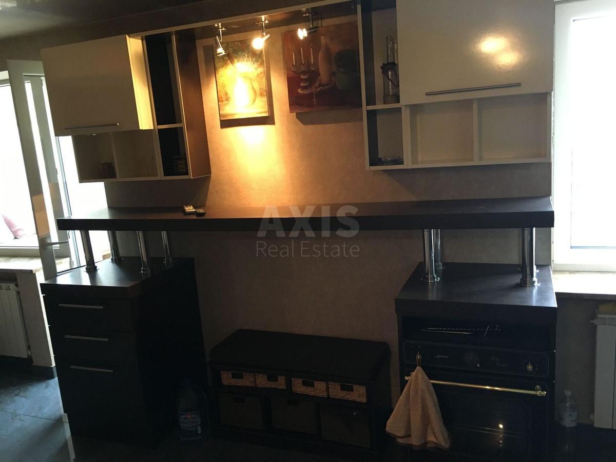 1k apartment prov. Vynogradnyj 60