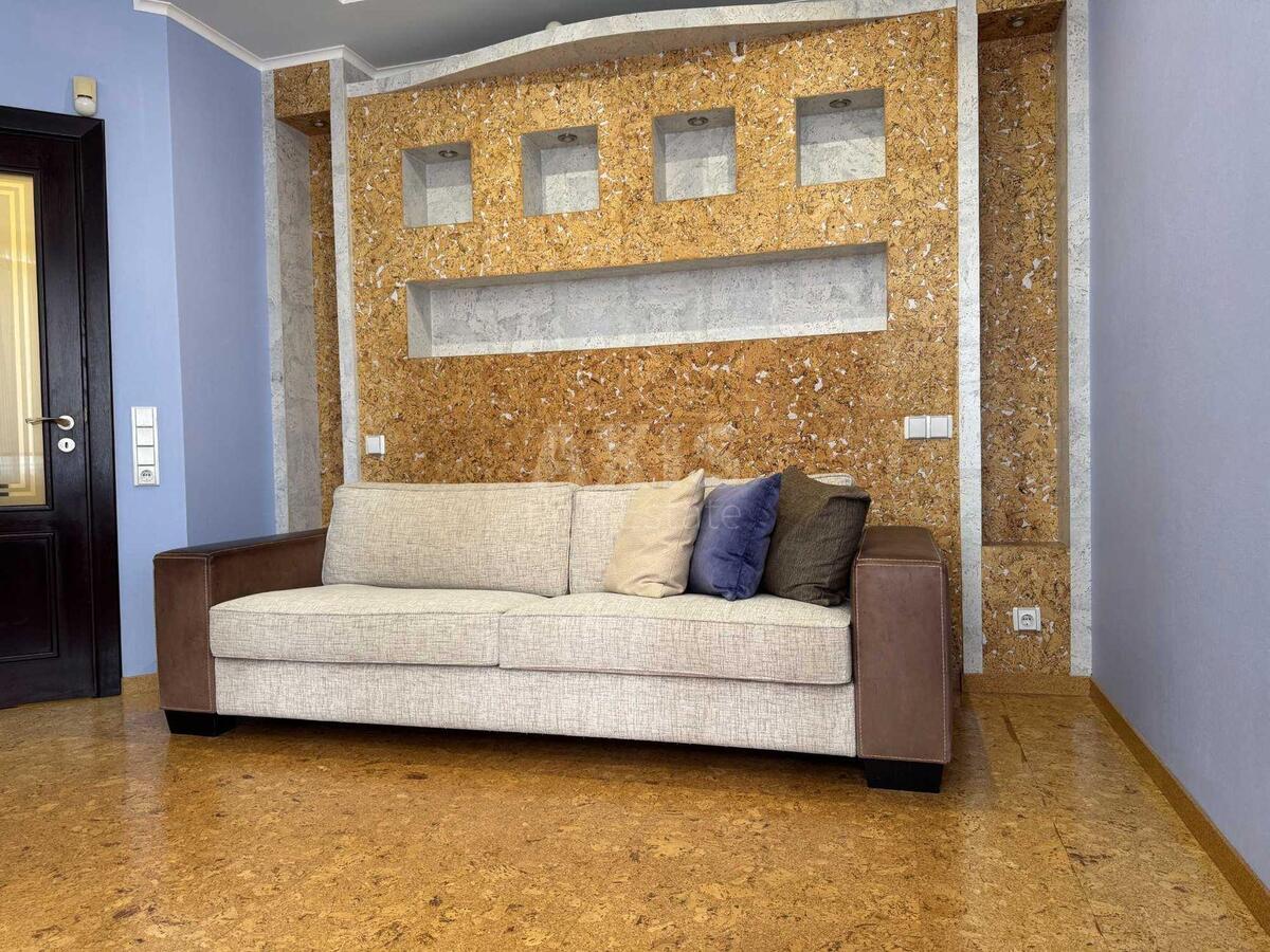3к квартира ул. Ирпенская 69А595608