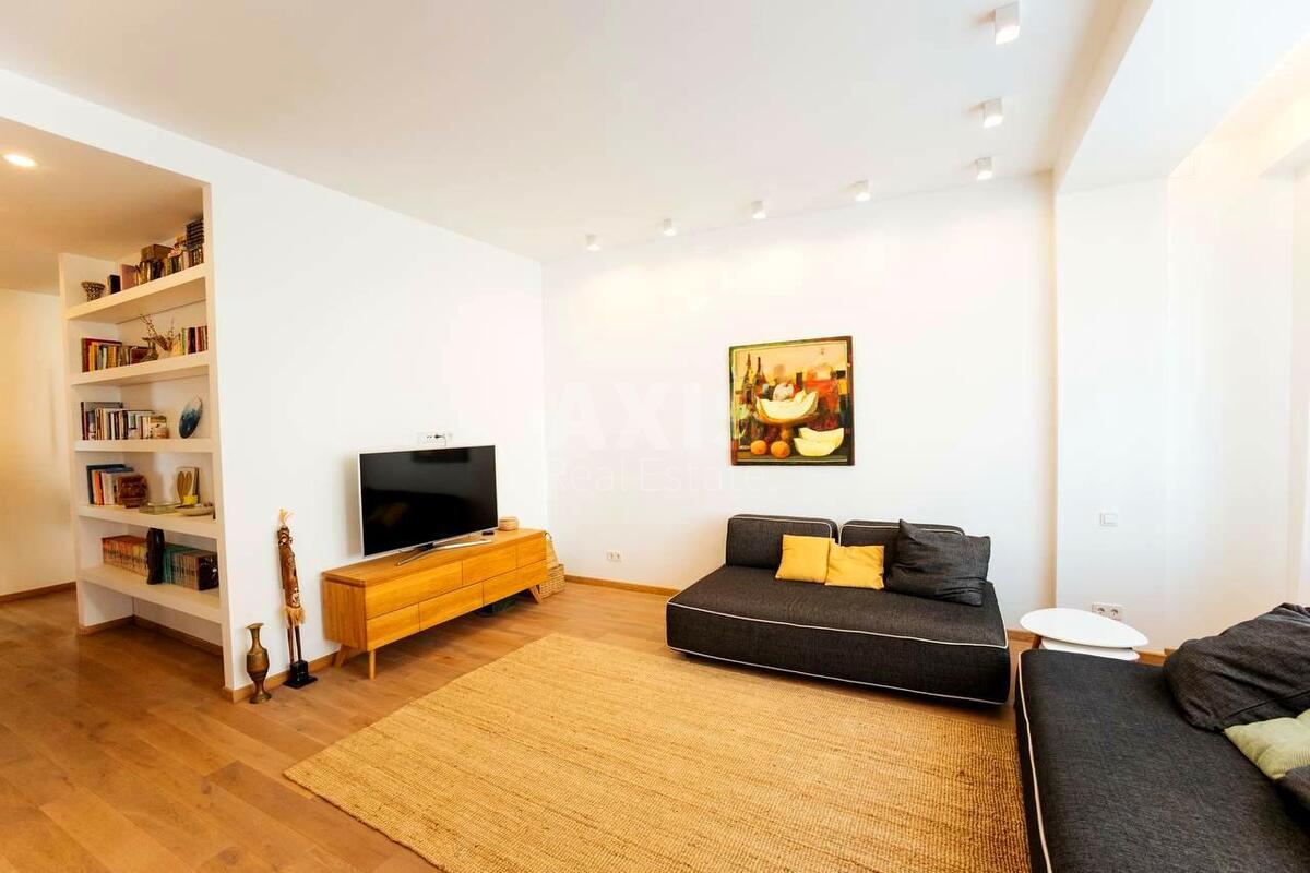 1k apartment vul. Antonovycha 19/21637963