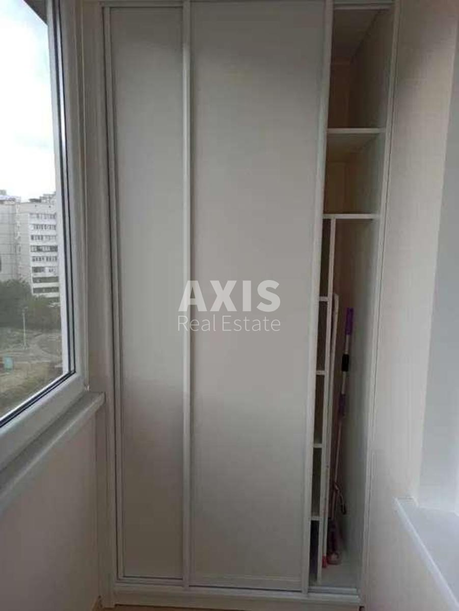 1k apartment vul. Knjazhyj Zaton 17Б5