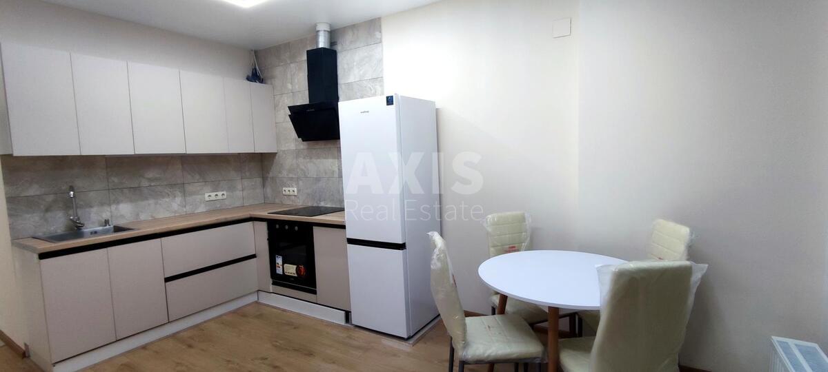 1k apartment pr-t Berestejskij 1163939