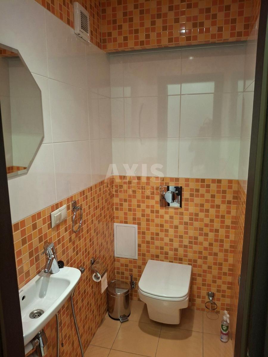 3k apartment vul. Staronavodnyc'ka 8Б6395511