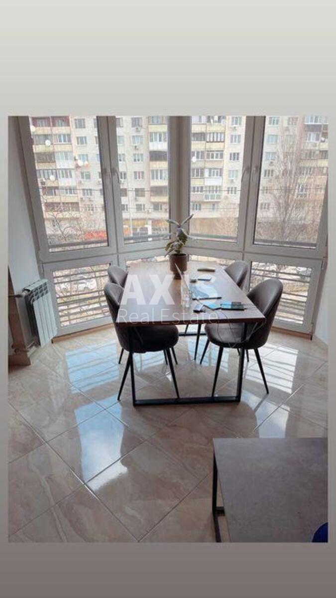 3k apartment bul. Lesi Ukrai'nky 12