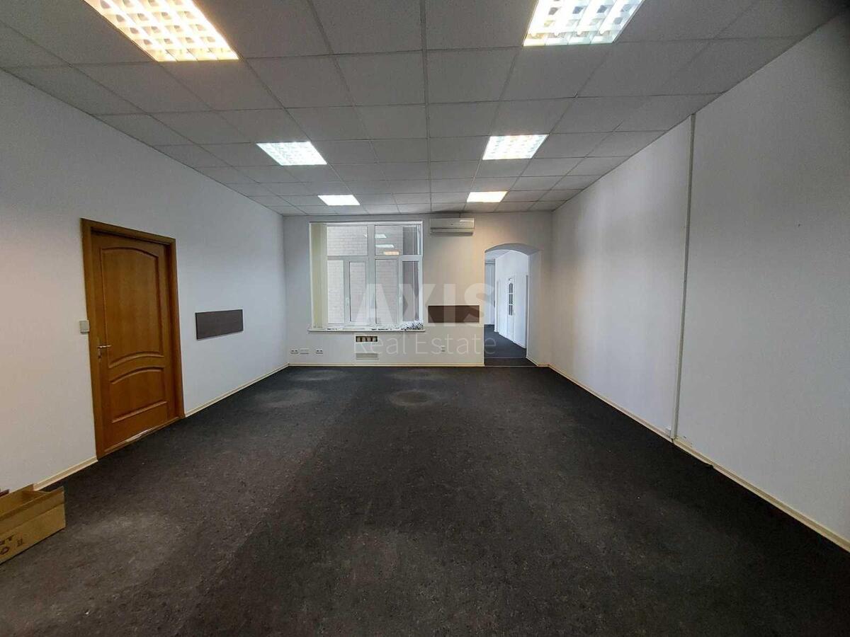 Office vul. Jaroslaviv Val 30, 270m29