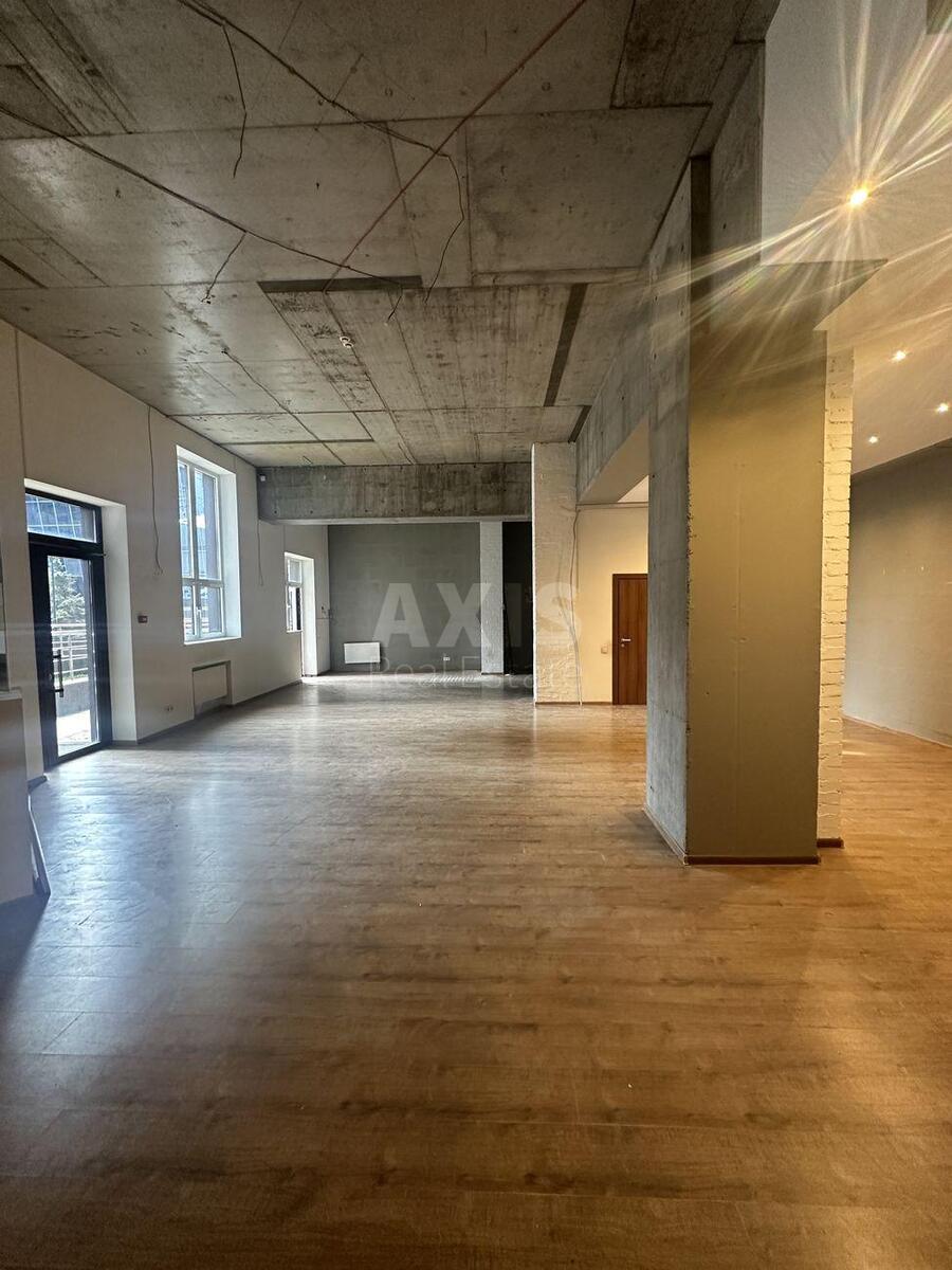 Trade object vul. Barbjusa Anri 37/1, 92m22