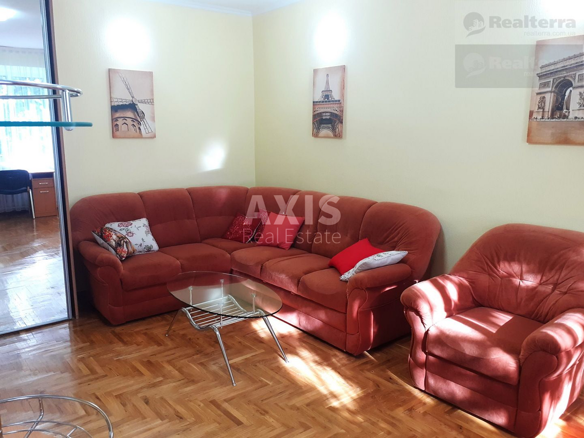 2k apartment vul. Mala Zhytomyrs'ka 102