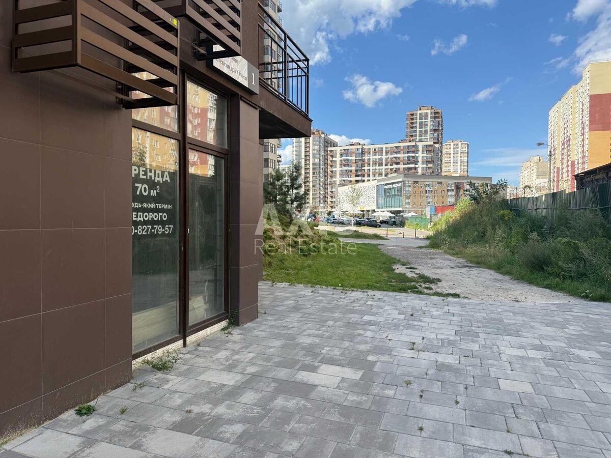 Объект торговли ул. Всеволода Змиенко 34/21, 70м2581106