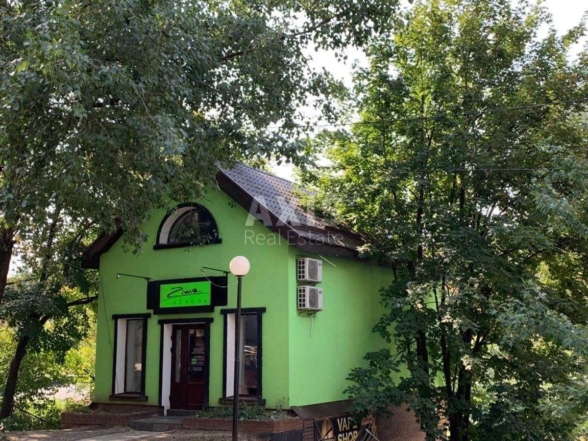 Office vul. Jevgena Konoval'cja 36, 80m2