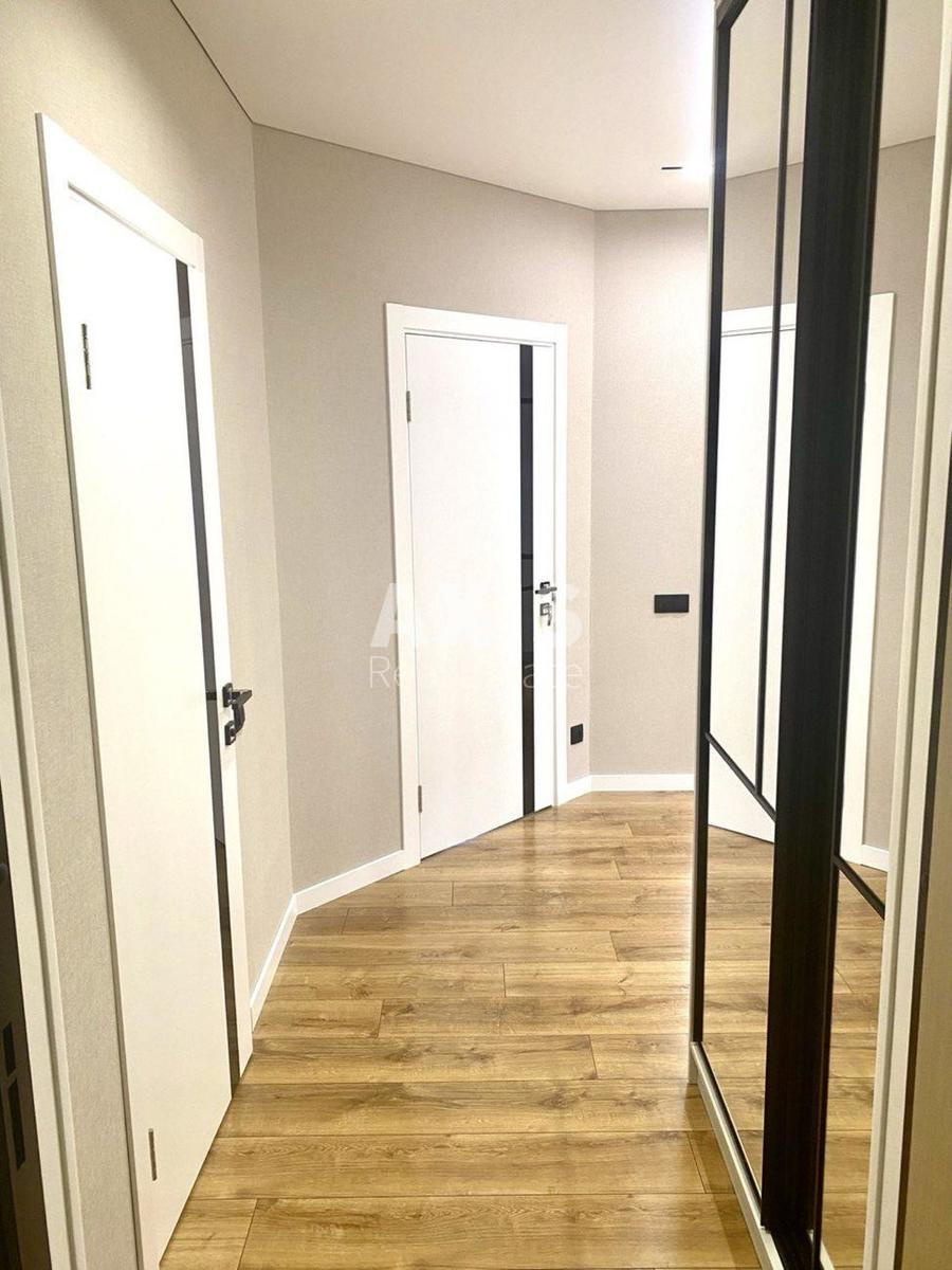 1k apartment vul. Myhajla Maksymovycha 24В10