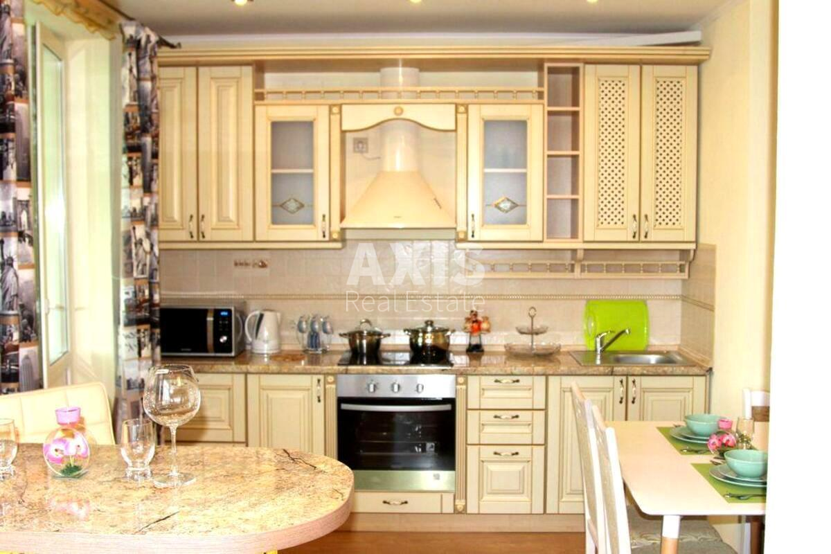 1k apartment vul. Feodosijs'ka 161476