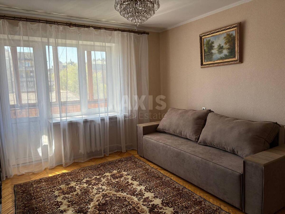 3к квартира ул. Почайнинская 622