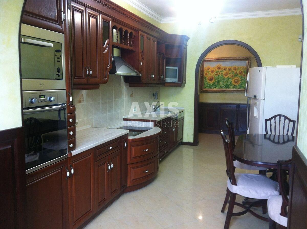4k apartment pr-t Geroi'v Stalingrada 10А58075