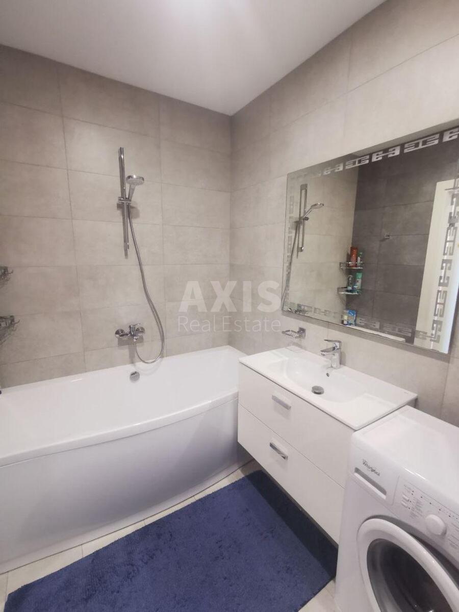 3k apartment vul. Yulia Zdanovska 46/1574909