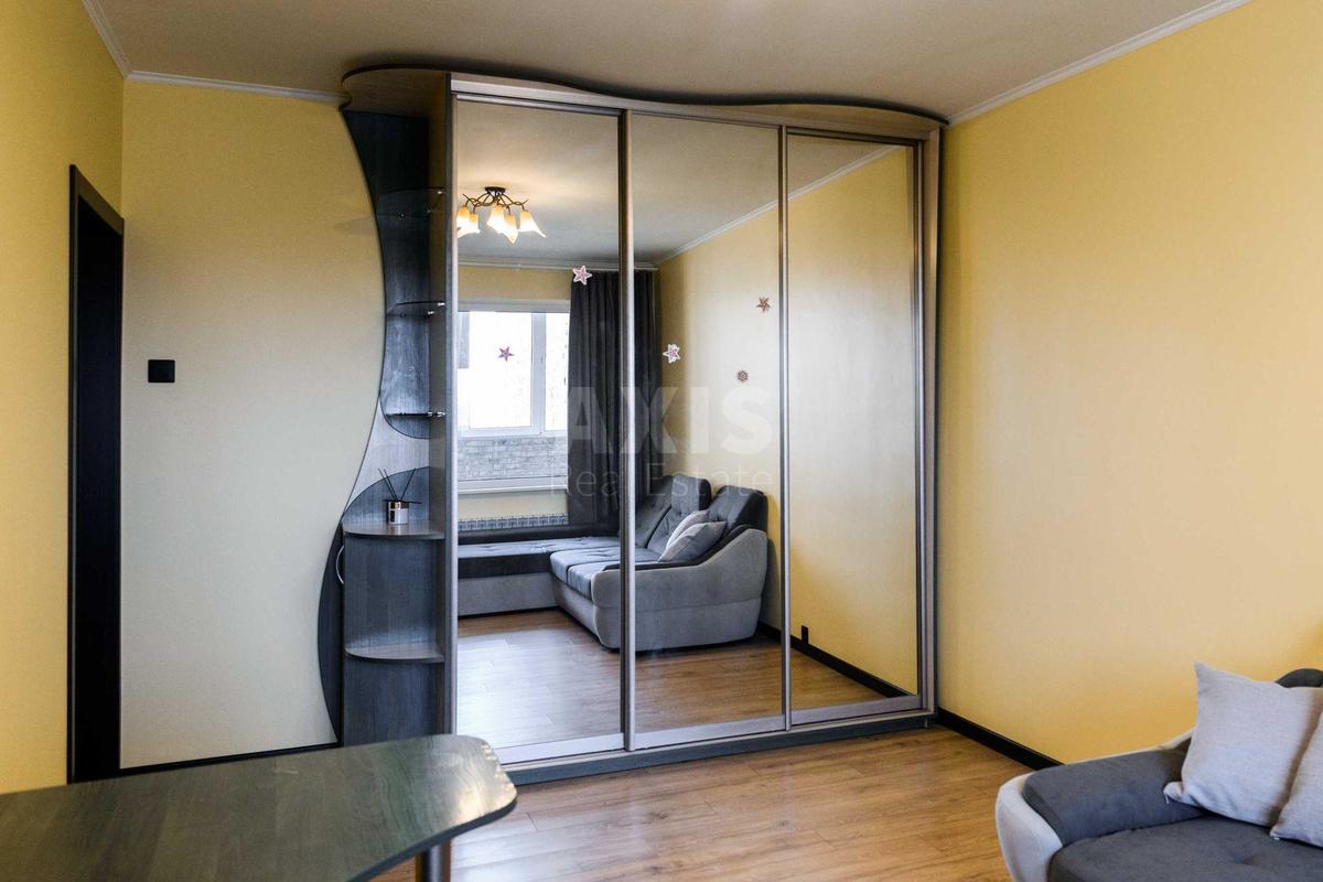 3k apartment pr-t Svobody 326