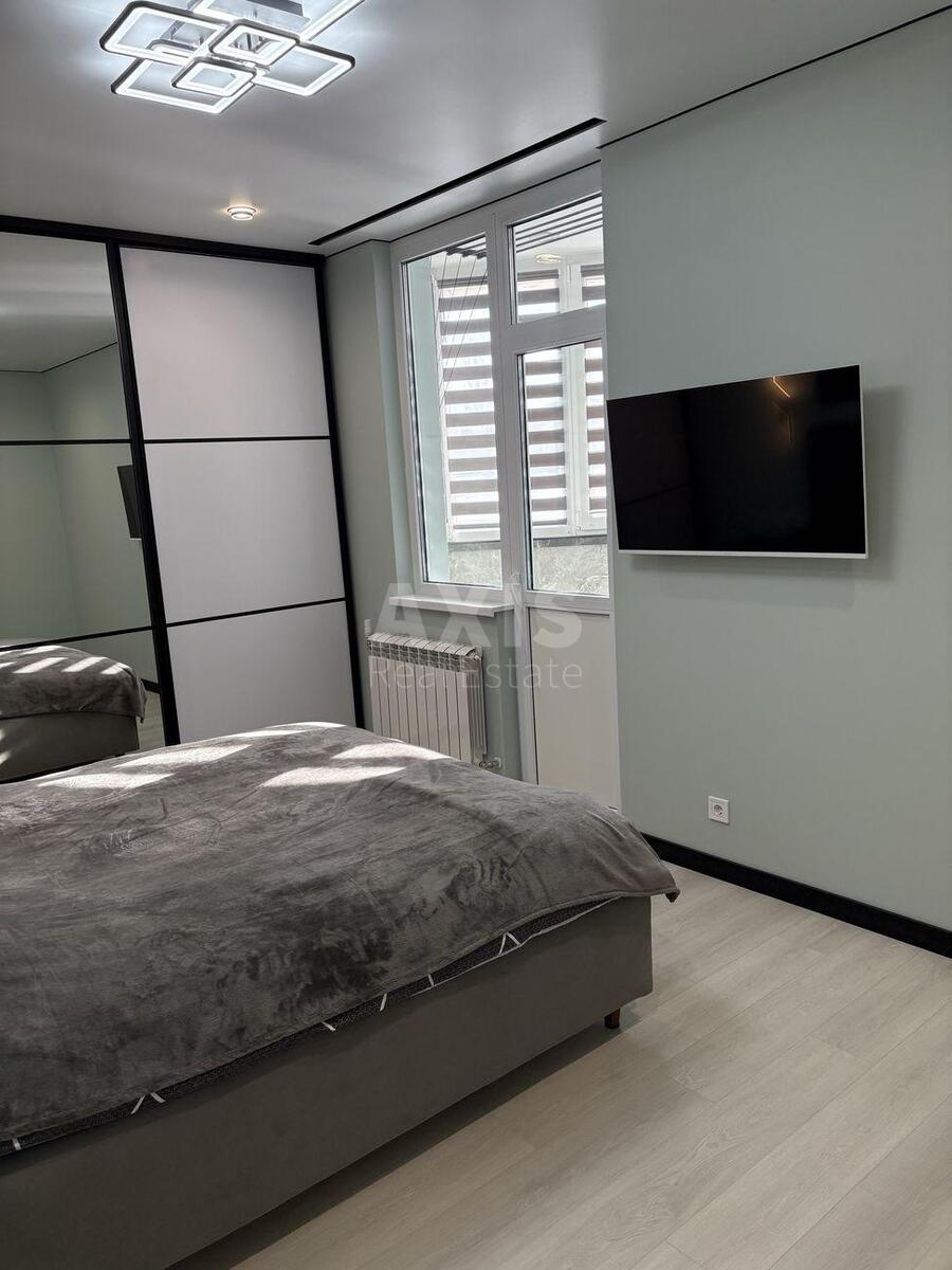 1k apartment vul. Svitla 3578114