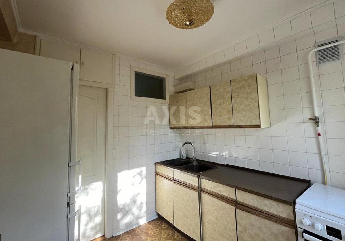 2k apartment vul. Vyflejems'ka 81