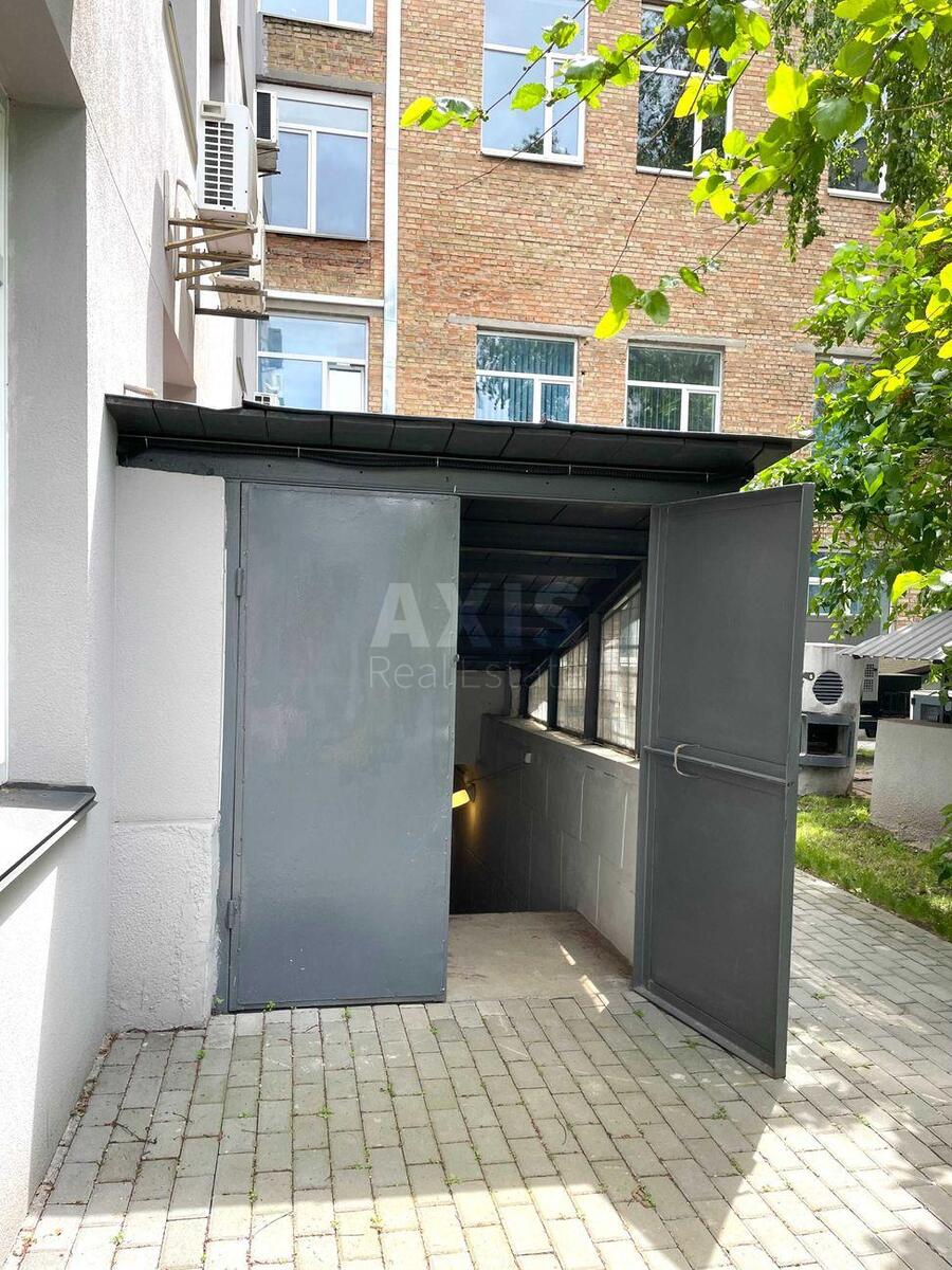 Office vul. Lavrs'ka 16, 208m29