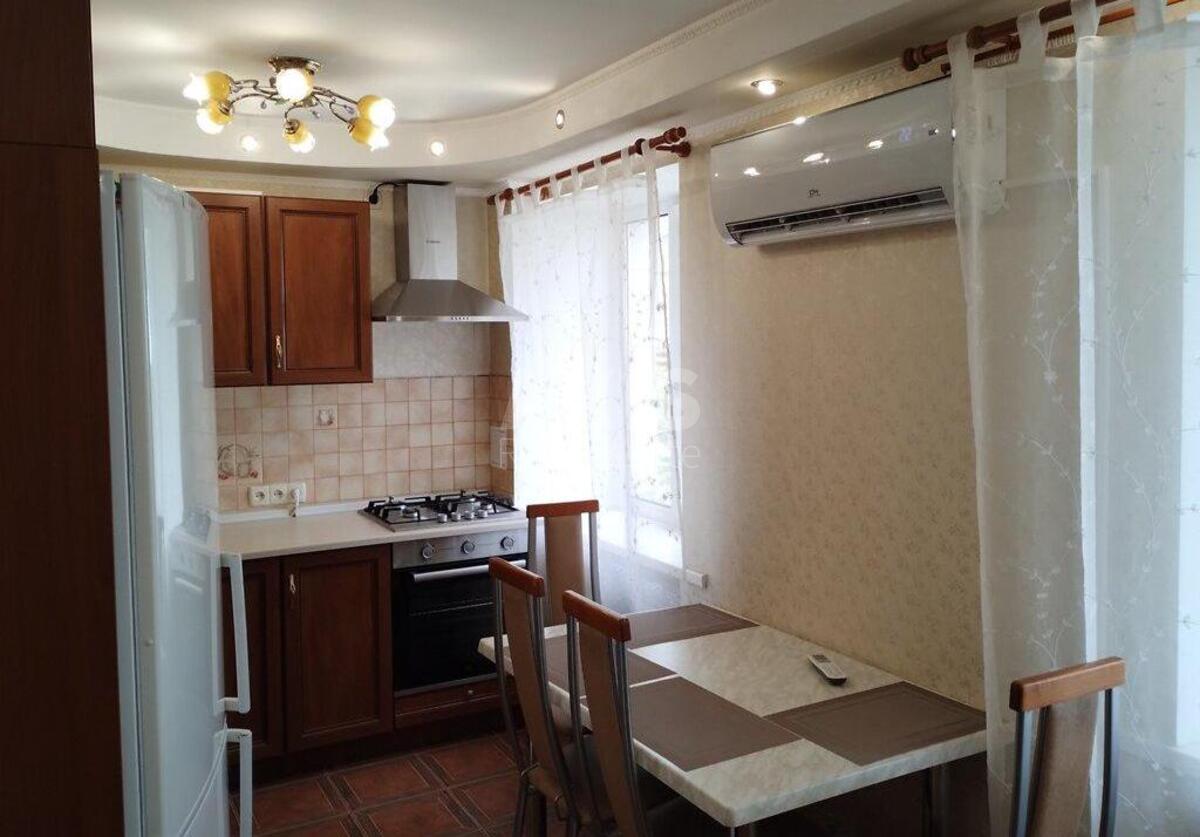 1k apartment vul. Antonovycha 170/172637122