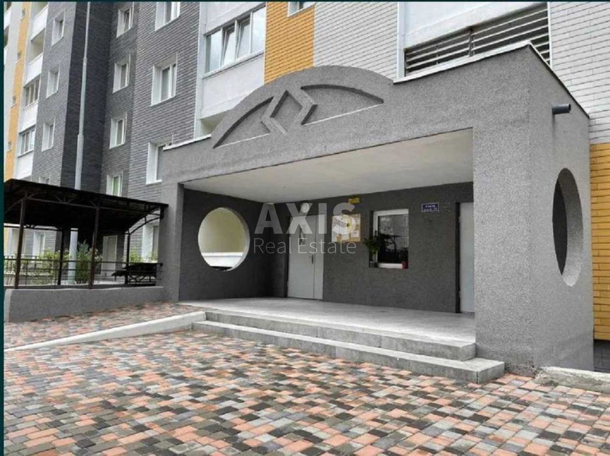 2к квартира ул. Бориспольская 28Б
