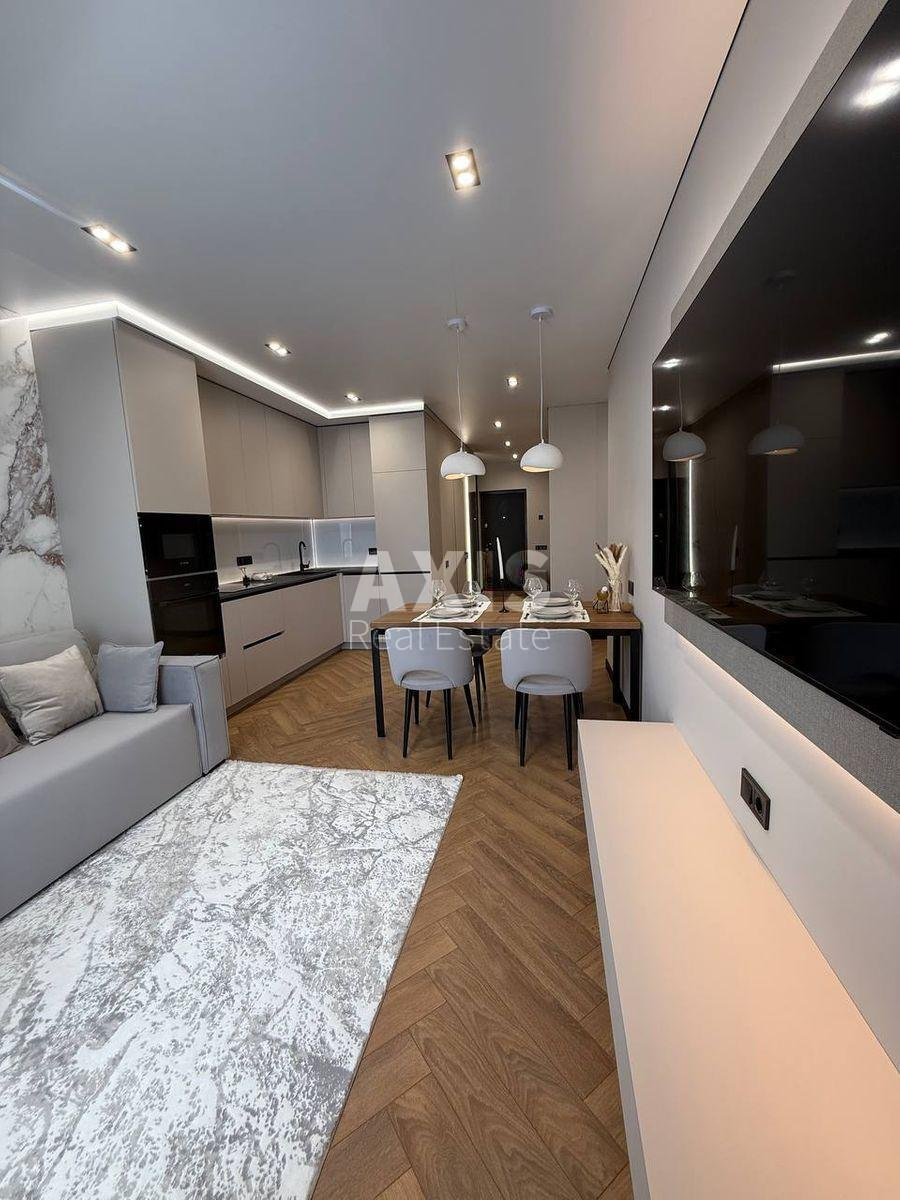 4k apartment vul. Rodyny Kristeriv 14581351