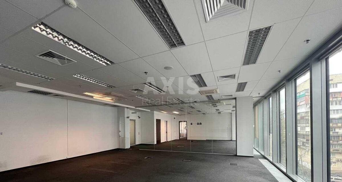 Office vul. Lejpcyz'ka 15, 715m23