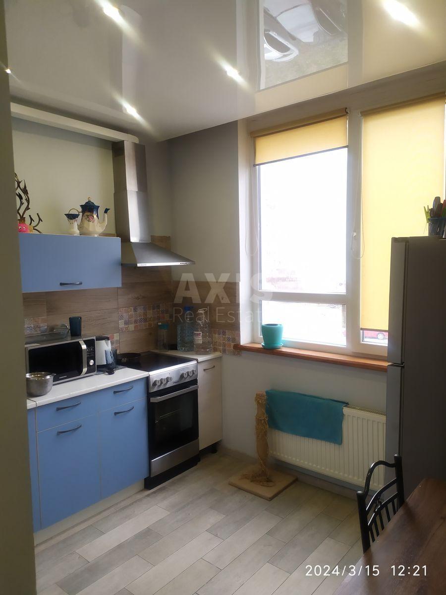 1k apartment vul. Bal'zaka Onore de 11