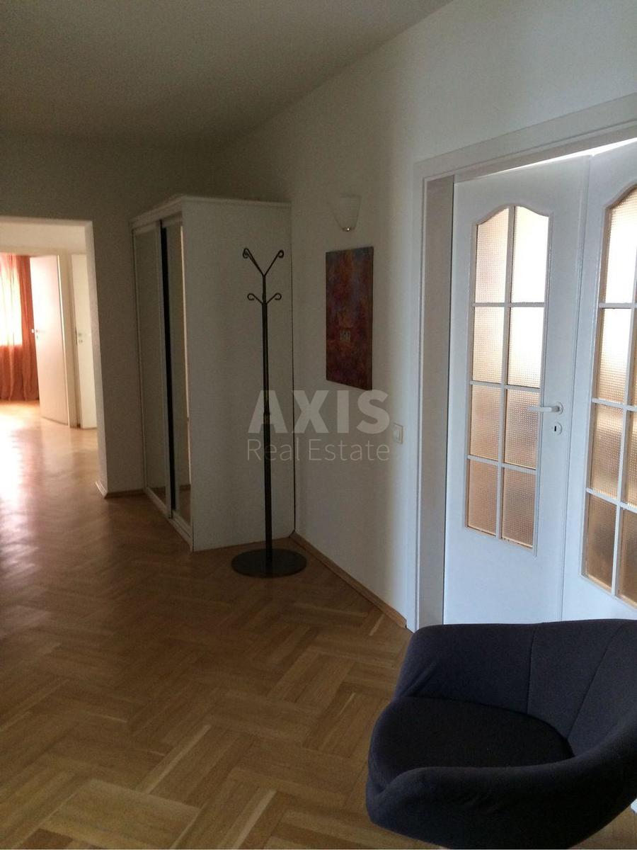 4k apartment pr-t Geroi'v Stalingrada 245
