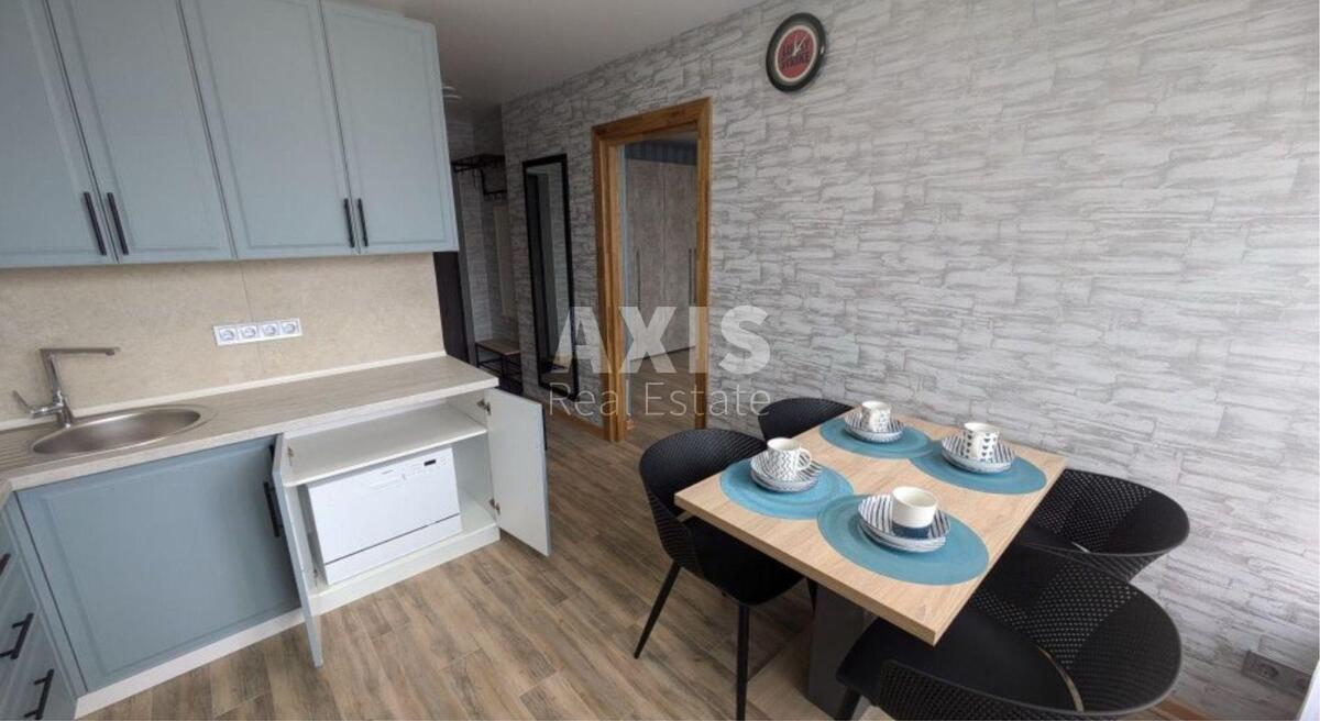 1к квартира ул. Михаила Максимовича 324
