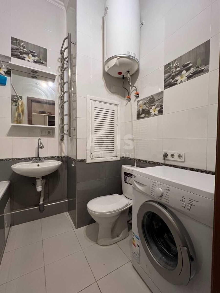 1k apartment vul. Doncja Myhajla 2А626496