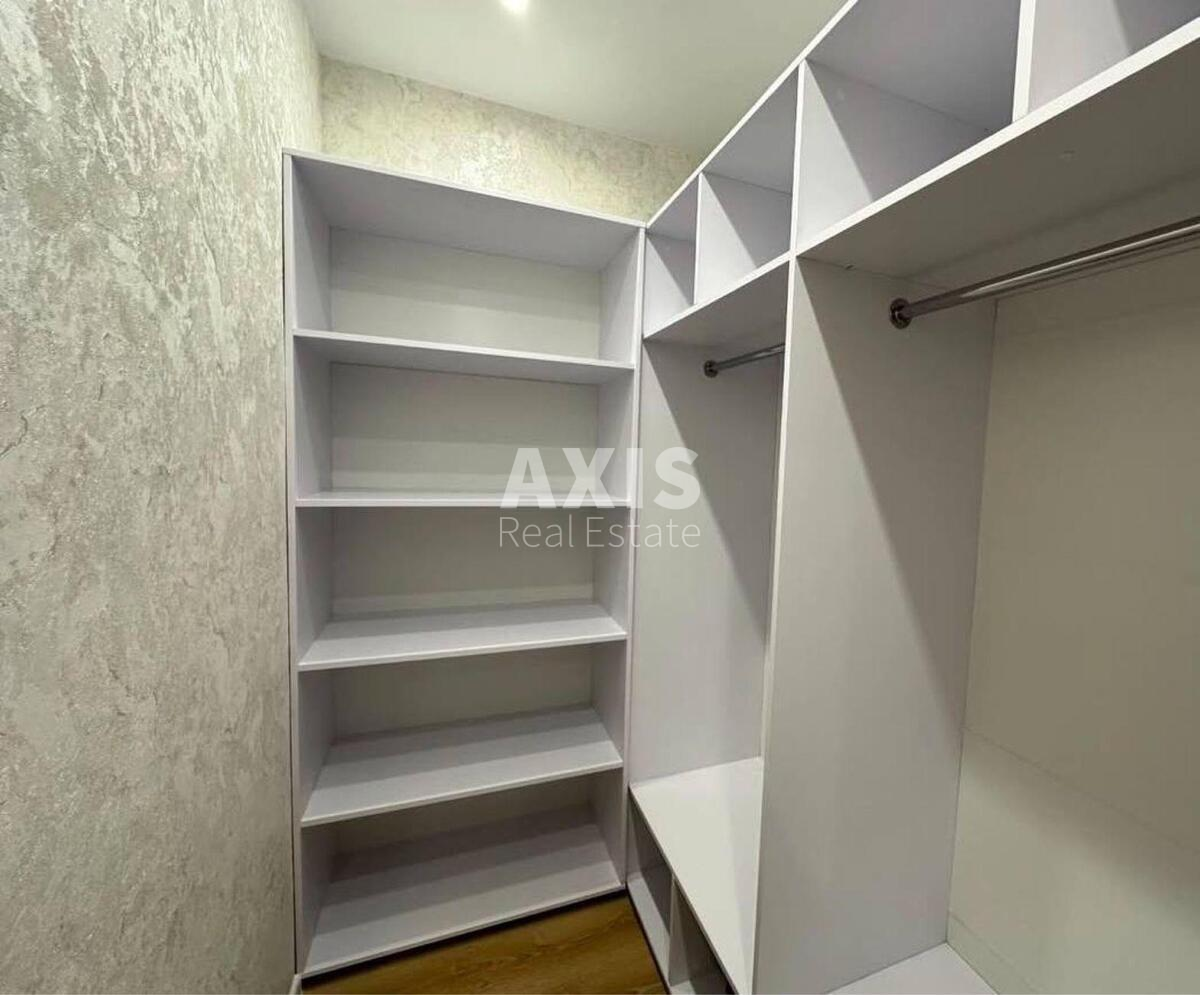2k apartment vul. Barbjusa Anri 37/13