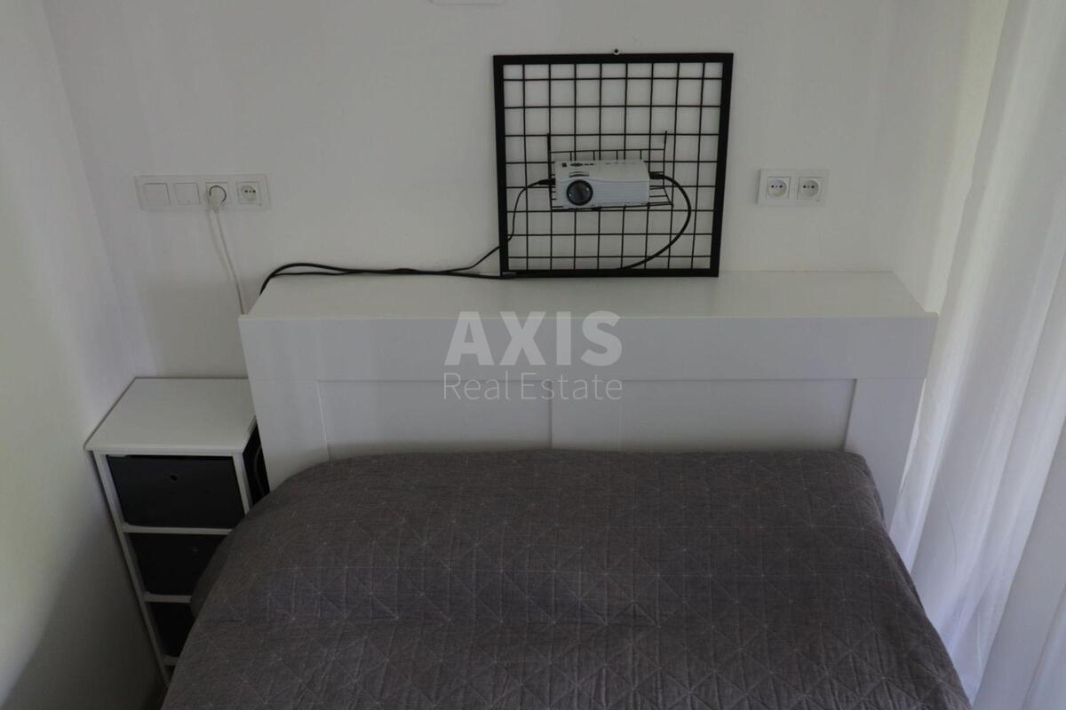 1k apartment vul. Gospital'na 25