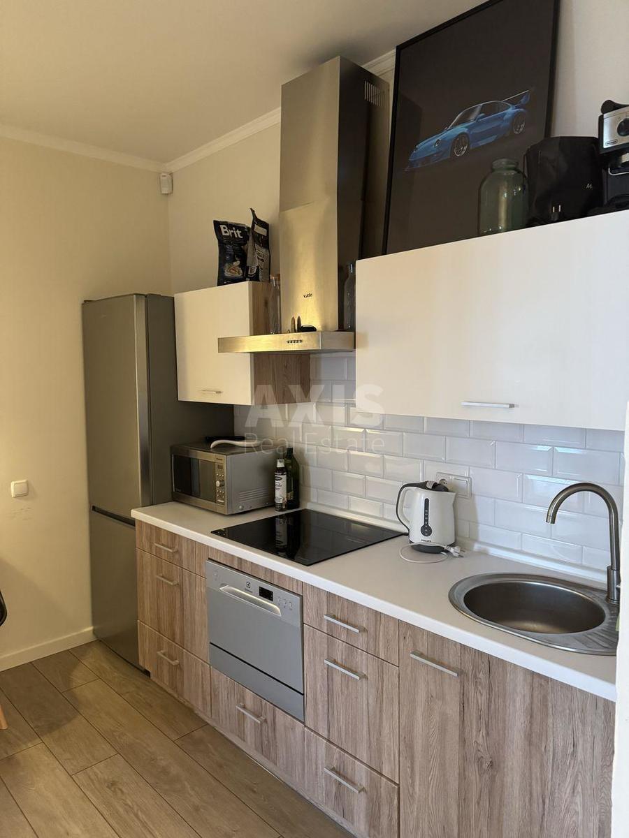 2k apartment pr-t Povitroflots'kyj 34