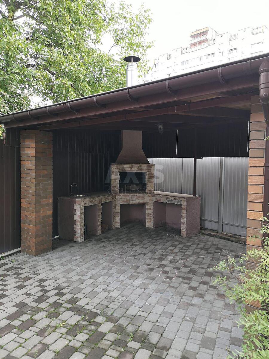 Офис ул. Толбухина 7, 290м22
