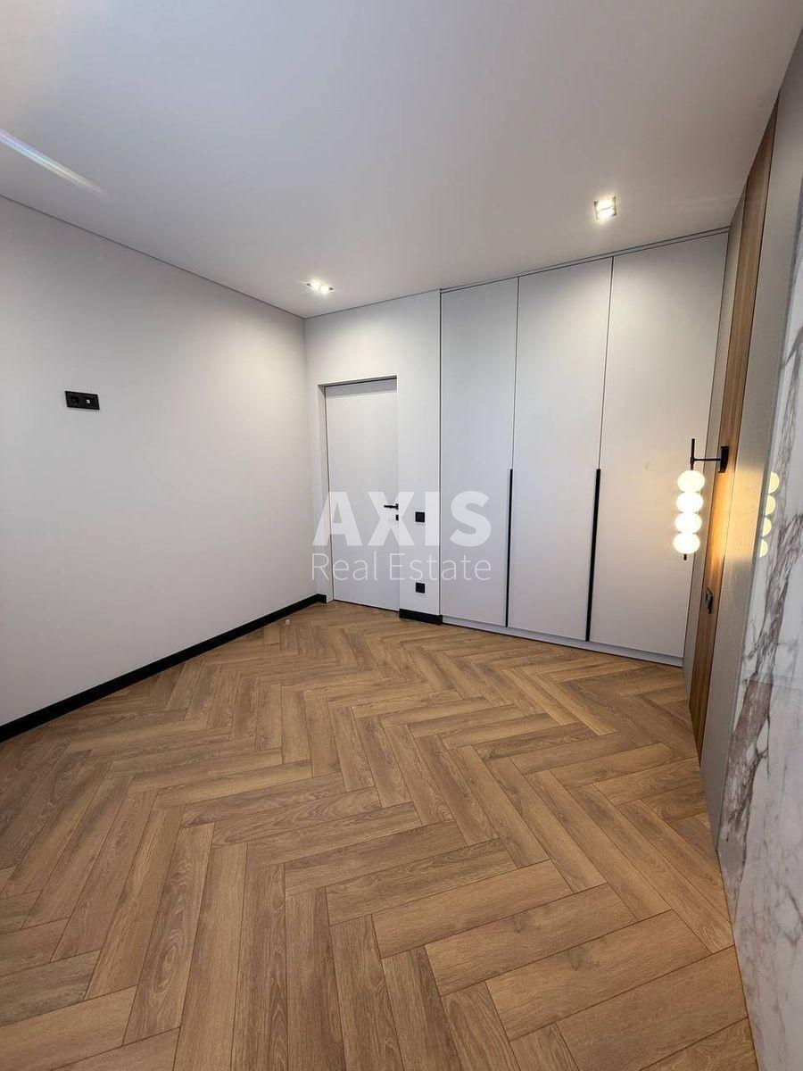 4k apartment vul. Rodyny Kristeriv 14581355
