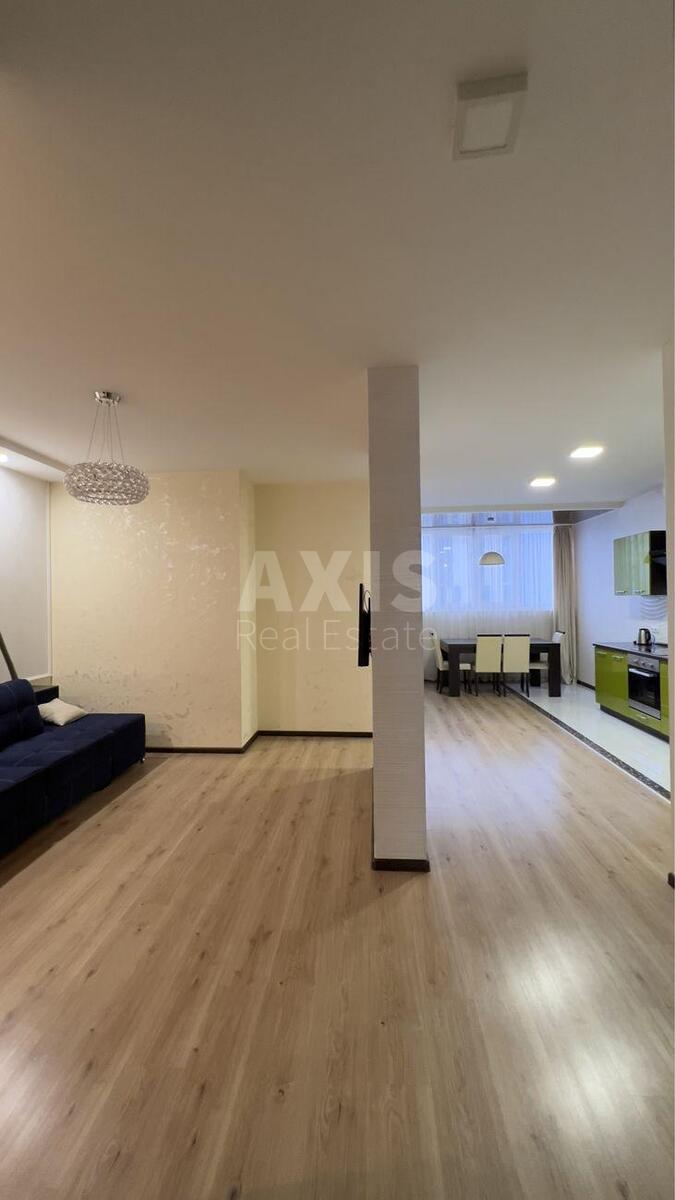 2k apartment vul. Bogdanivs'ka 7А1