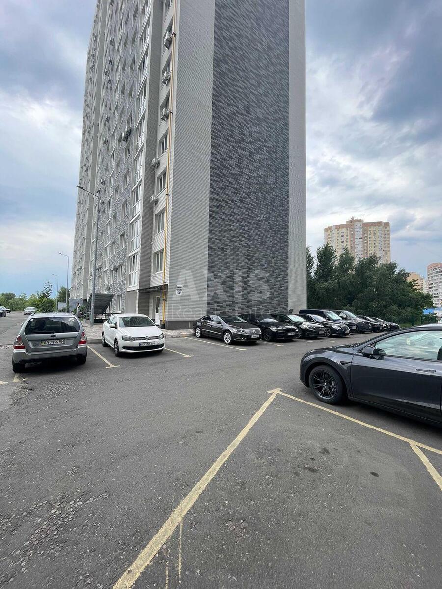 Объект торговли ул. Ревуцкого 54Б, 33м2630950