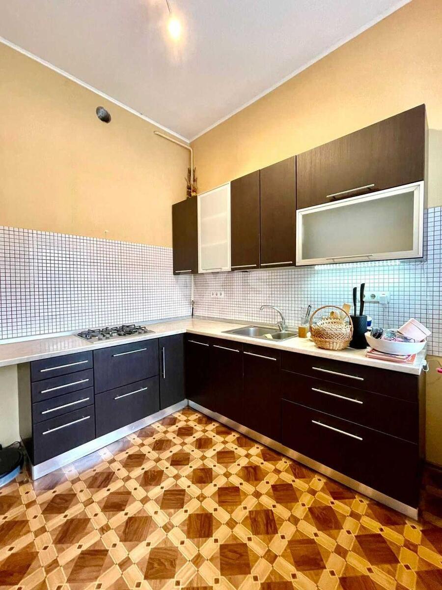 3k apartment vul. Sichovyh Stril'civ 1058981