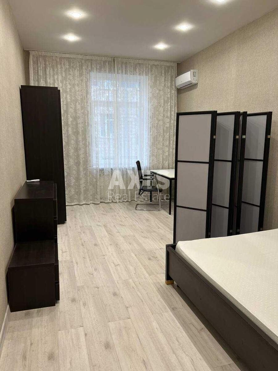 2k apartment vul. Malopidval'na 21/83