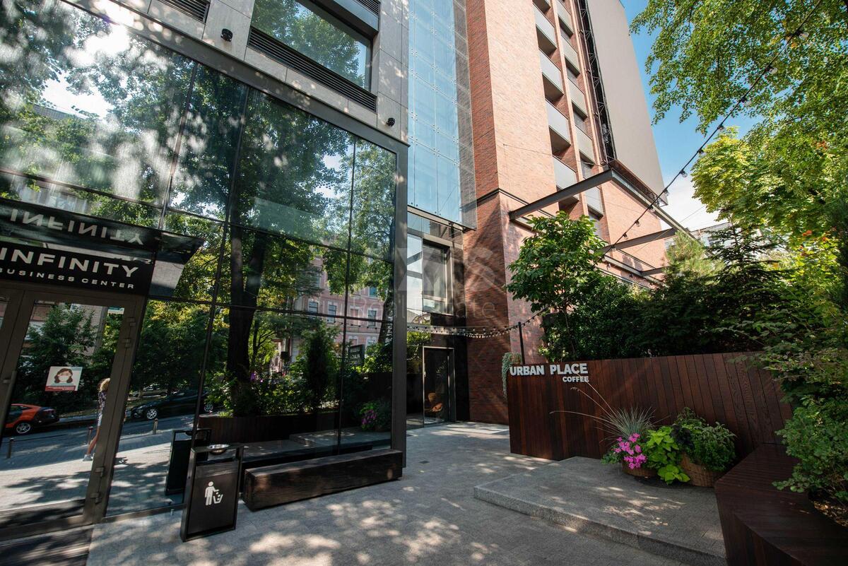 Office vul. Saksagans'kogo 53/80, 200m26