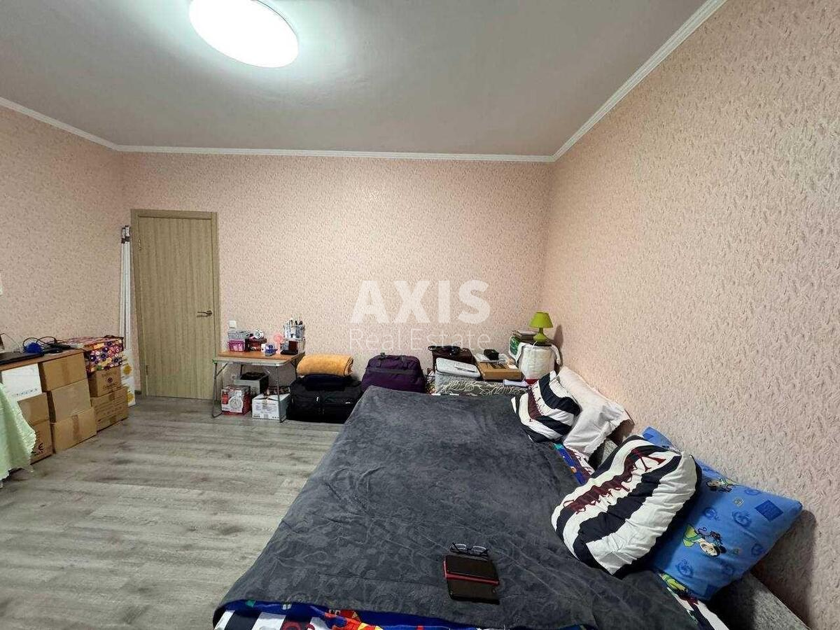 3k apartment vul. Yulia Zdanovska 34Б568225