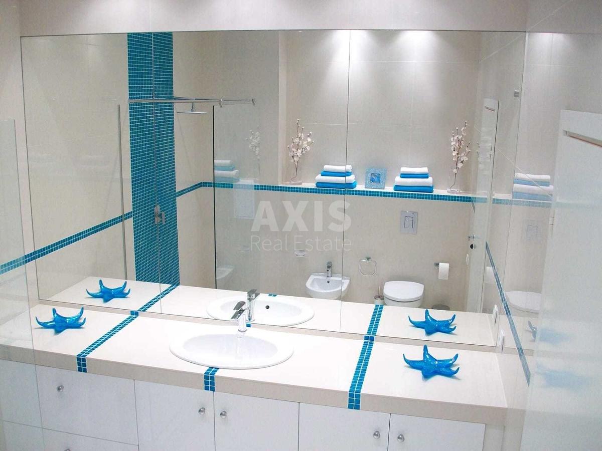 2k apartment vul. Lesi Ukrai'nky 7Б5