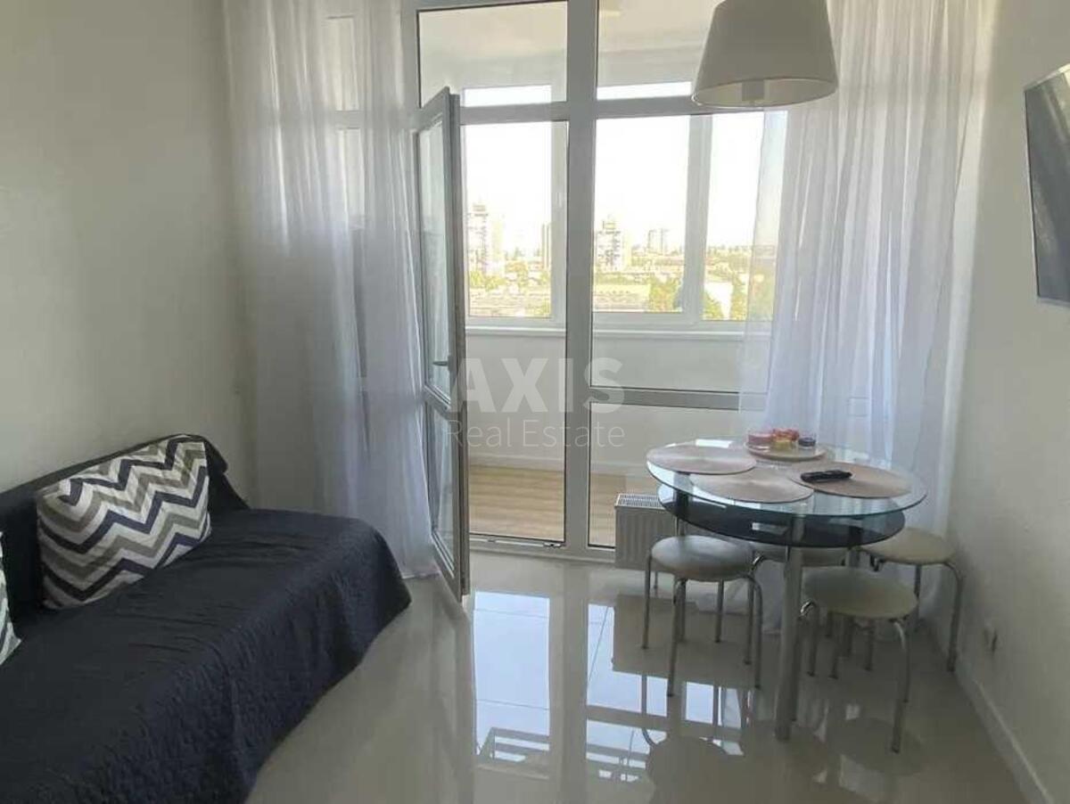 1k apartment vul. Sverstjuka Jevgena 4604992