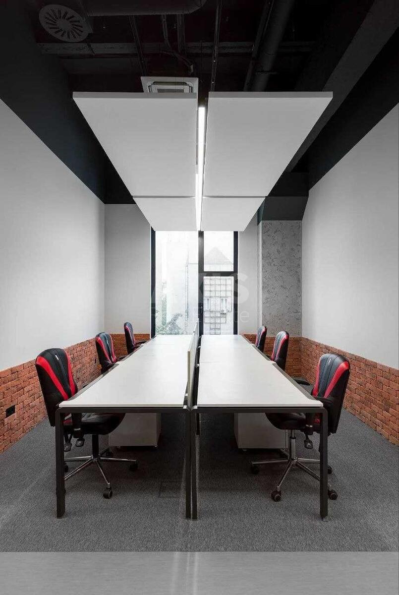 Office vul. Moskovs'ka 8Б, 2000m21