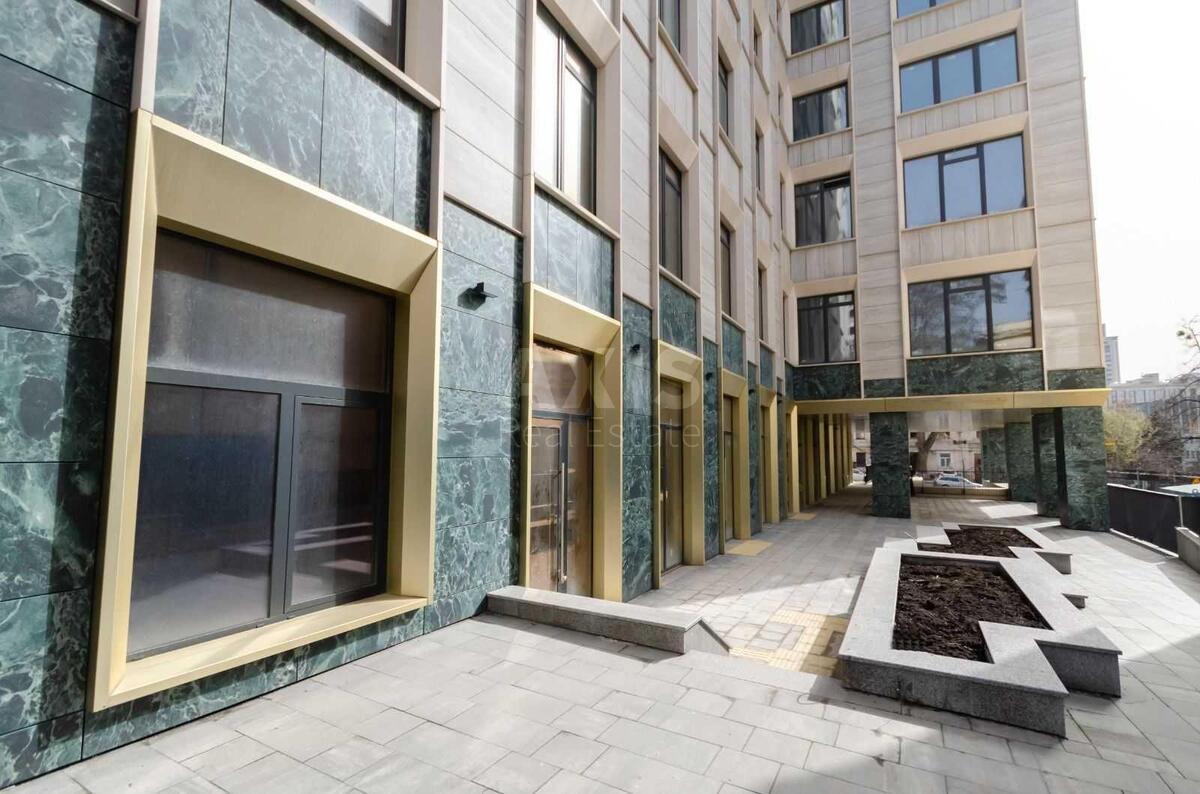 Office vul. Volodymyrs'ka 86А, 125m2597328