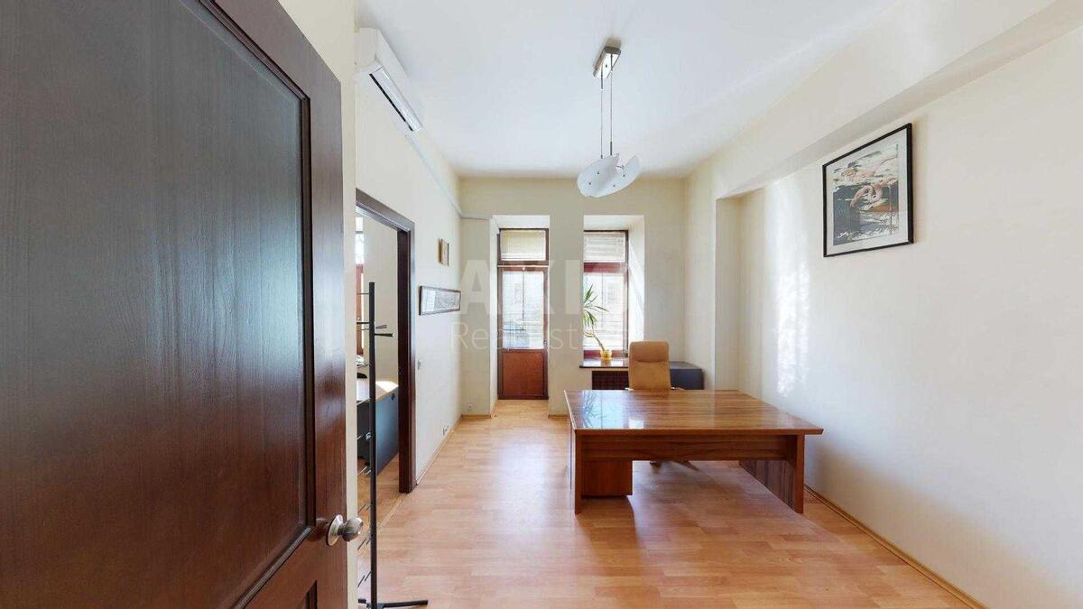 5k apartment vul. Saksagans'kogo 581