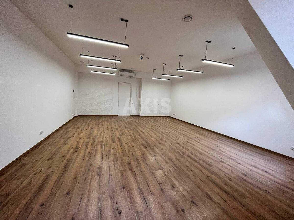 Office vul. Vozdvyzhens'ka 45, 59m21