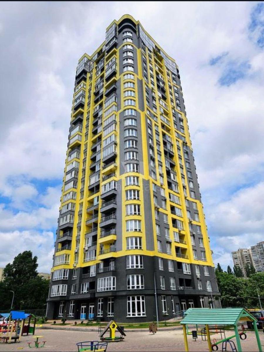 1k apartment vul. Kadets'kyj gaj 8