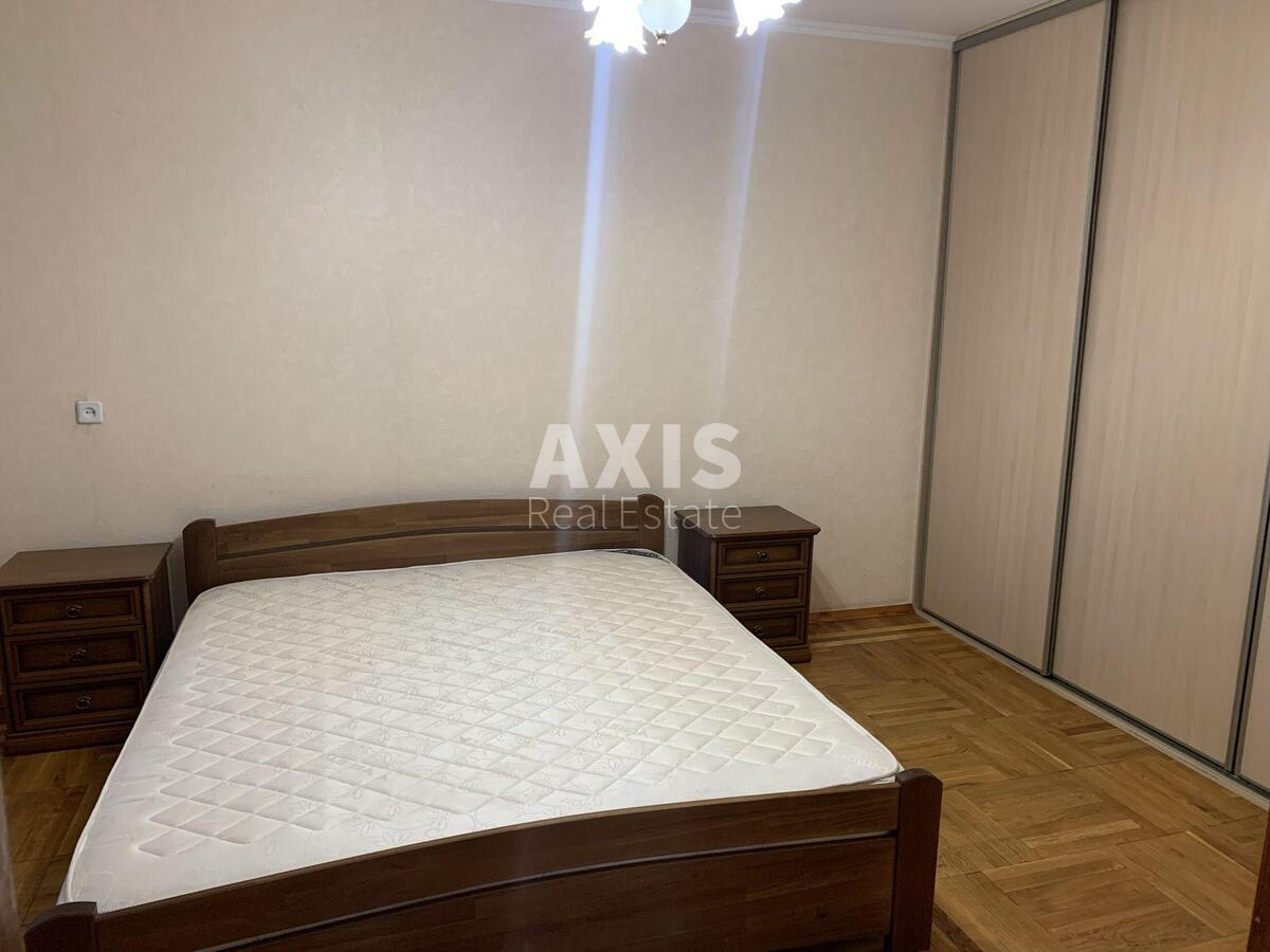 3k apartment vul. Dragomanova 23А8