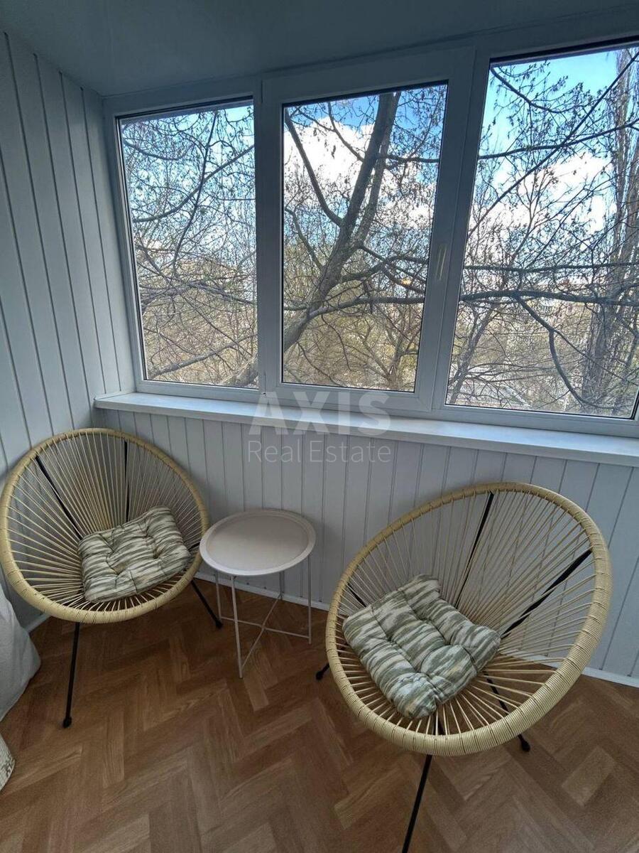 4k apartment vul. Kopernyka 16Б12